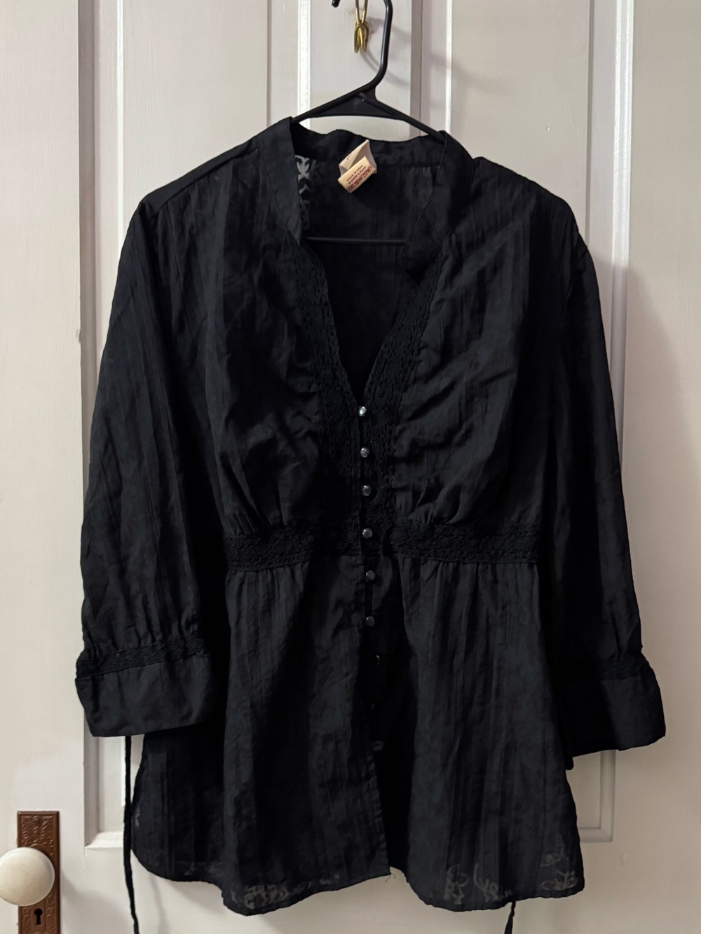 Faded Glory Black Button-Front Women's Blouse